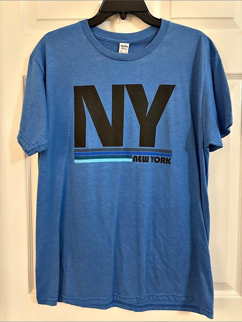 Spectra NY Graphic Tee Blue Large NWT